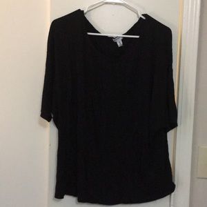 Black t shirt